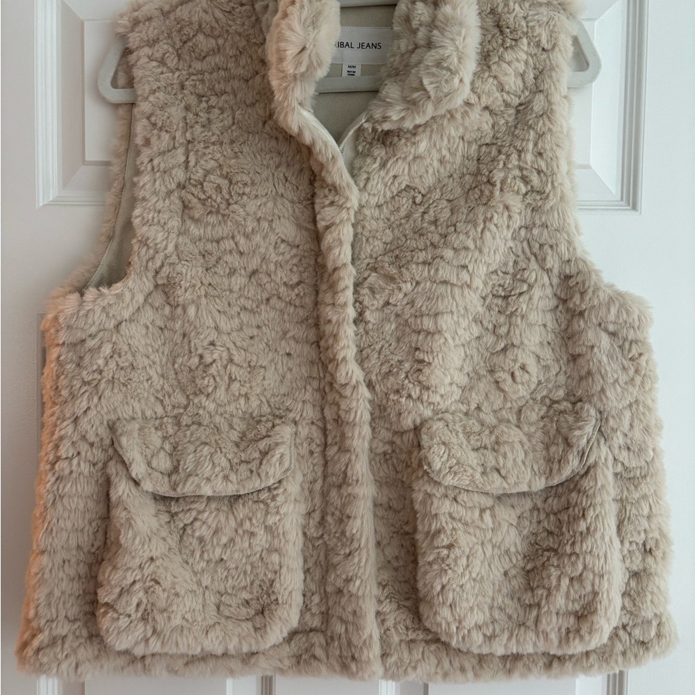 Tribal Faux Fur Vest in Cream